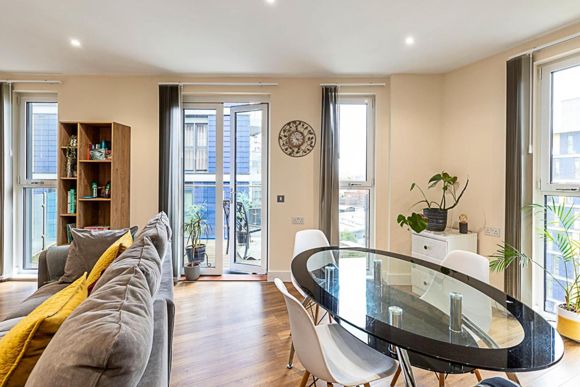 Vibrant London Canal Apartment ภายนอก รูปภาพ