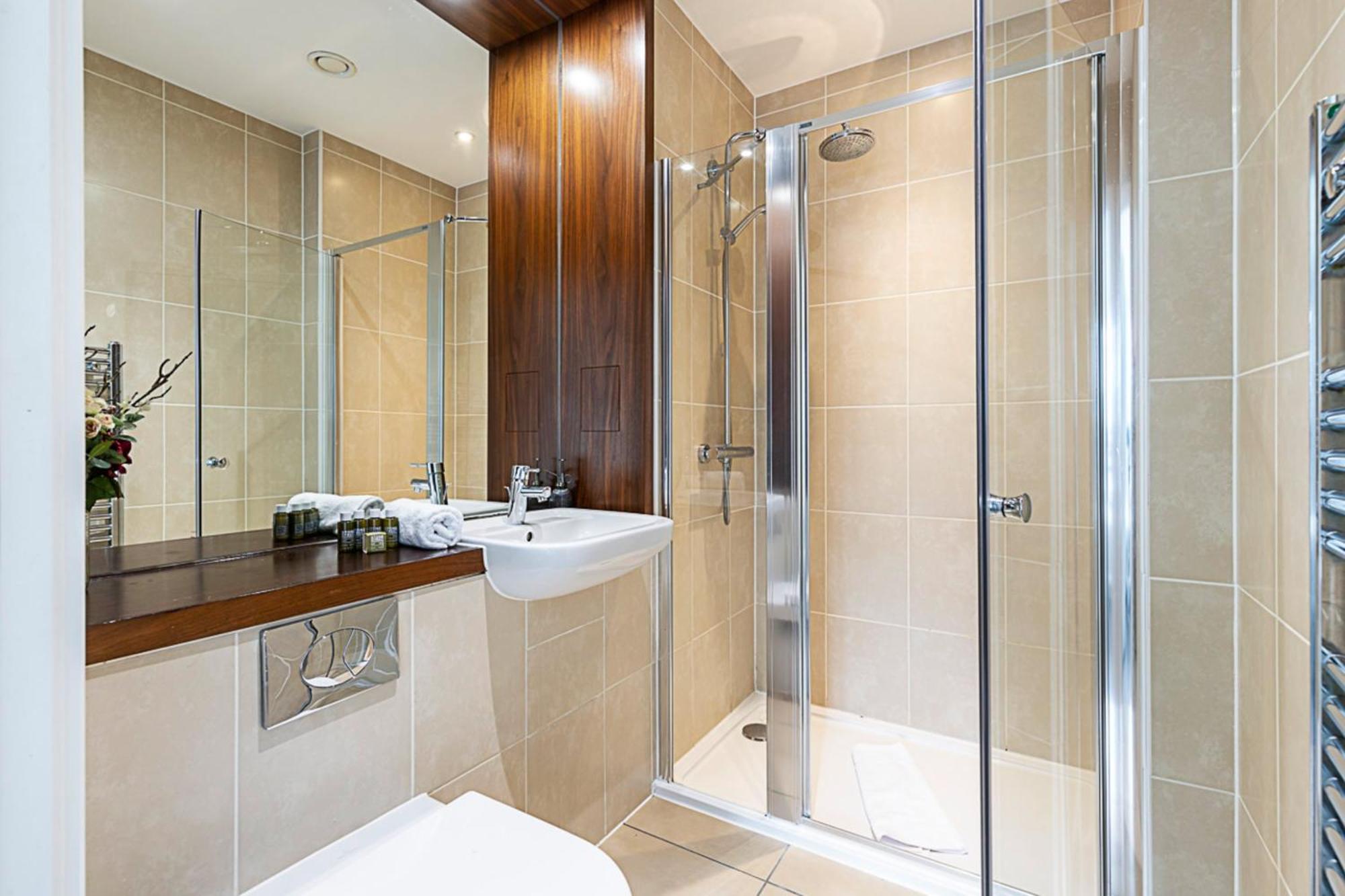 Vibrant London Canal Apartment ภายนอก รูปภาพ
