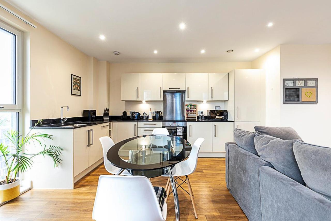 Vibrant London Canal Apartment ภายนอก รูปภาพ