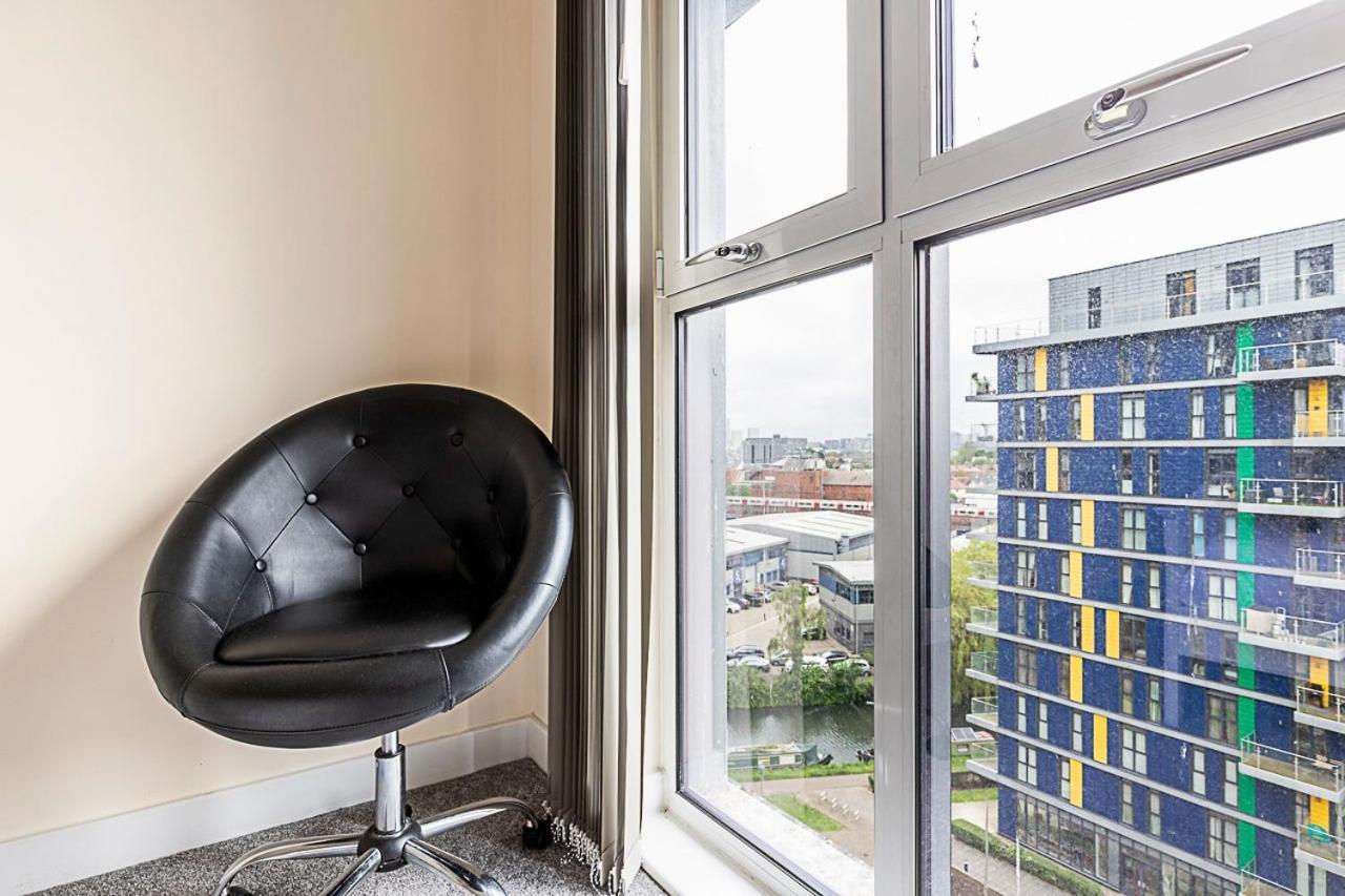 Vibrant London Canal Apartment ภายนอก รูปภาพ